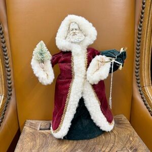 Old World Santa Figurine Cone Tree Topper Christmas Porcelain Face & Beard